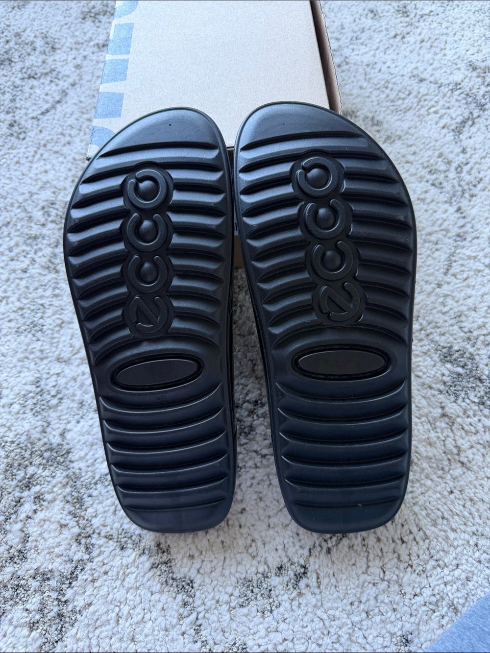 Ecco Black Cozmo Women's Slide Sandal - Picture 5 of 6